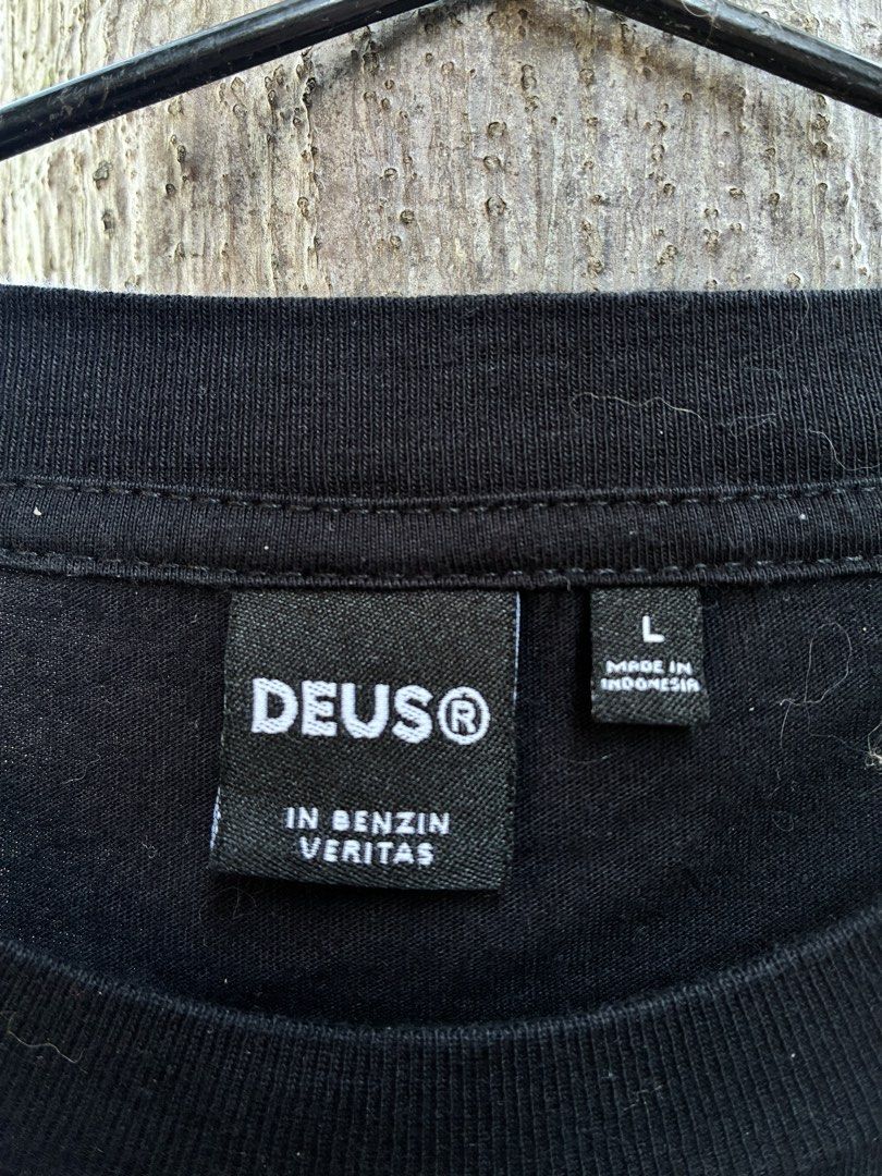 DEUS EX MACHINA (Category: Tshirts & Polo Shirts ) located in Las Pinas. Submitted by iamlowenz (Listing ID 1468292598, Image 2). Description: Selling preloved Deus shirts Guaranteed authentic Well used but lots of life left RFS: Decluttering Asking price 550 each, but feel free to make offers 🙂.