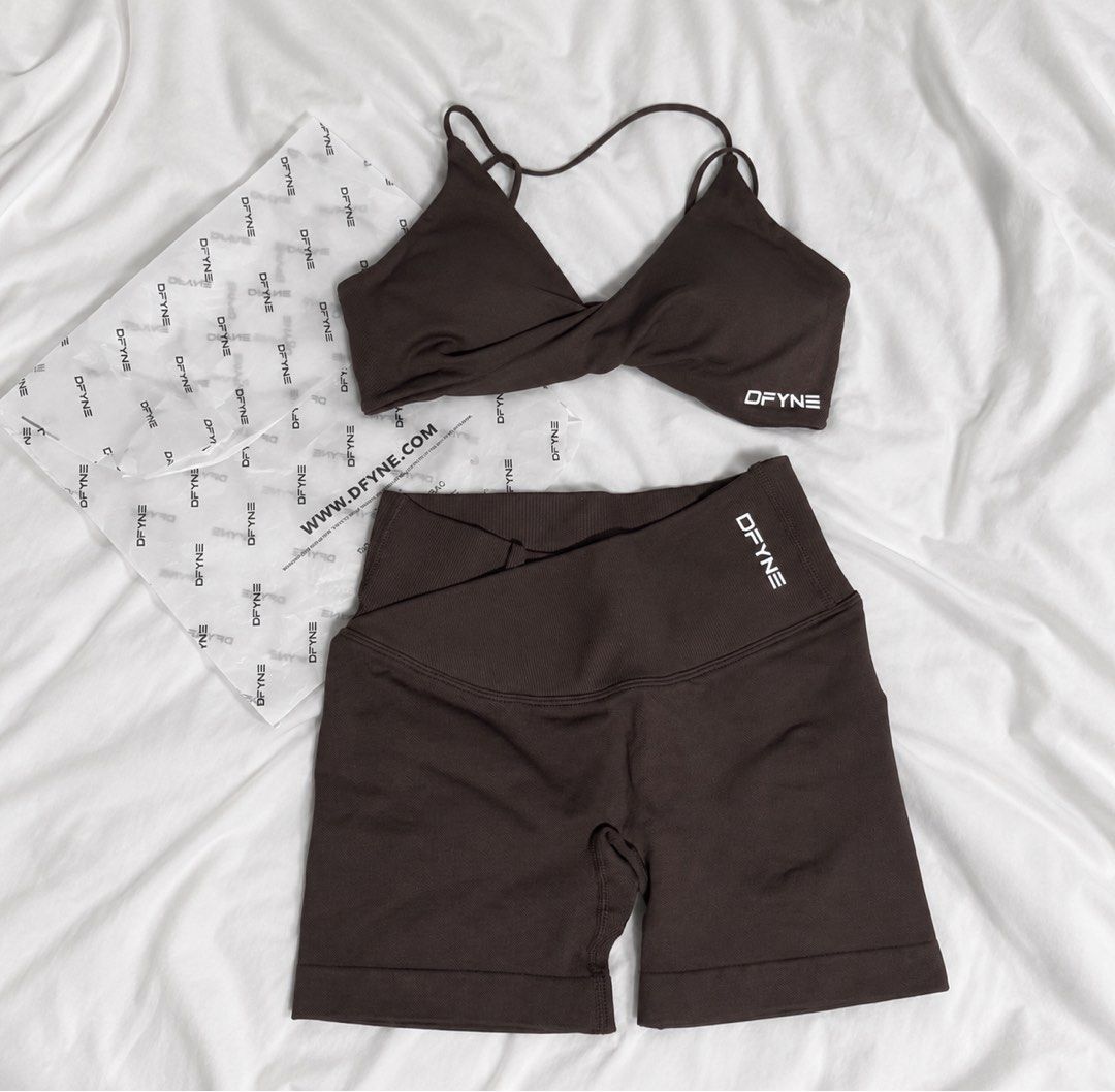 DFYNE Brown Vision Twist Set (Category: Activewear) located in Manila. Submitted by glossywife (Listing ID 1468327069, Image 1). Description: Tried on only but never worn out Both vision top and vision shorts in size small Still comes w the pouch Mop: Bank transfer Mod: GrabExpress / J&T / Lalamove.