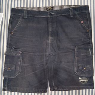 (Category: ) located in . Submitted by thriftmehard (Listing ID 1468290727, Image 1). Description: .