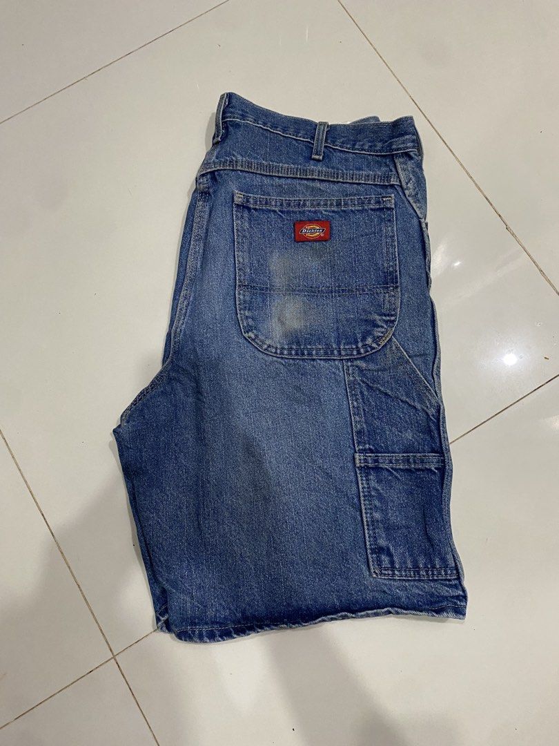 Dickies Denim Carpenter Jorts size 34 (Category: Shorts) located in Manila. Submitted by alsytan (Listing ID 1468435604, Image 2). Description: Decluttering.