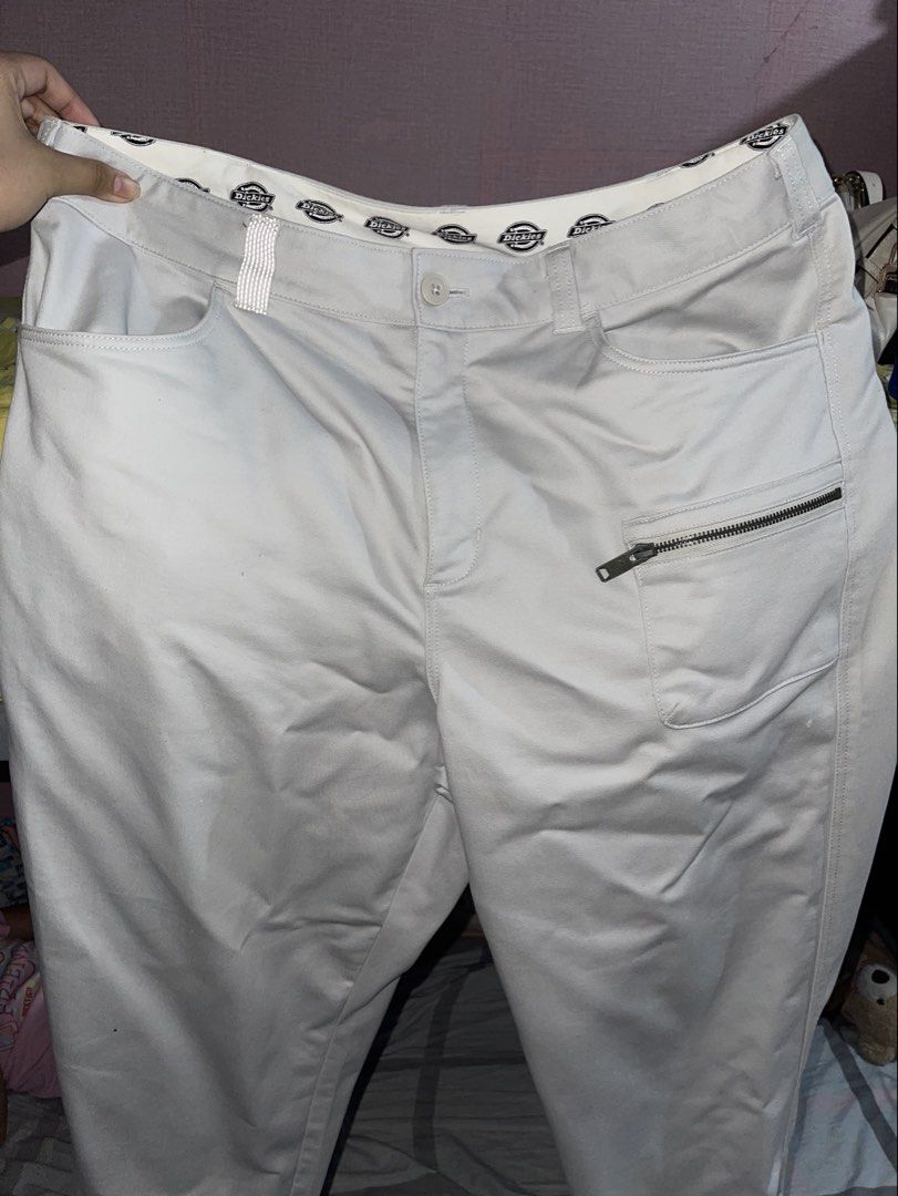 dickies jogger pants (Category: Joggers) located in Mandaluyong City. Submitted by jameelahll86103 (Listing ID 1468373701, Image 2). Description: .