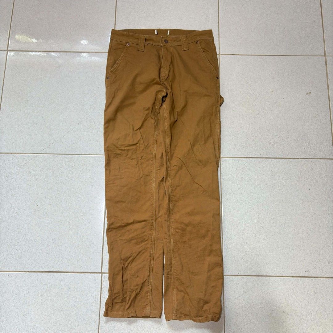 Dickies Relaxed Fit Brown Carpenter Pants (Category: Jeans) located in Santa Cruz. Submitted by sk1tso (Listing ID 1468348108, Image 1). Description: DICKIES BROWN CARPENTER PANTS 30X40 CONDITION 9.8/10 COLOR RATE 9.8/10 AS NEW CRIPY PATA 700+SF.