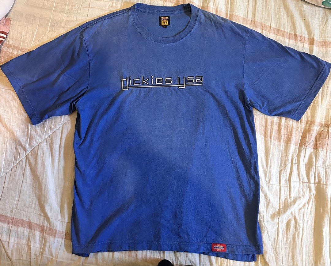 Dickies USA Y2K Shirt (Category: Tshirts & Polo Shirts ) located in Manila. Submitted by beyond_batman (Listing ID 1468288925, Image 1). Description: - Authentic Dickies USA graphic t-shirt - Size: Large (relaxed cotton fit) - 21X29 inches in WidthXLength -Slight Fades.