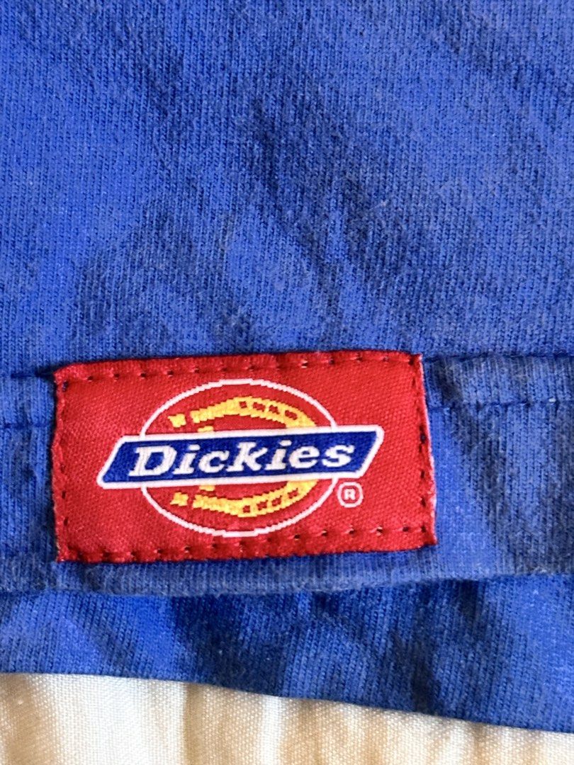 Dickies USA Y2K Shirt (Category: Tshirts & Polo Shirts ) located in Manila. Submitted by beyond_batman (Listing ID 1468288925, Image 3). Description: - Authentic Dickies USA graphic t-shirt - Size: Large (relaxed cotton fit) - 21X29 inches in WidthXLength -Slight Fades.