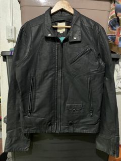 (Category: ) located in . Submitted by ridersthrift_ph (Listing ID 1468396724, Image 1). Description: .