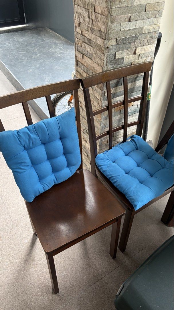 Dining Table Set (Category: Tables & Sets) located in Makati City. Submitted by metriccoldwar26 (Listing ID 1468345045, Image 2). Description: For Sale: Dining Table Set with 6 Chairs and Glass Top 3 chairs need to be fixed due to loose screws Made of wood and glass Has normal wear and tear Loc: Paranaque/Pasay Price: 5,000.