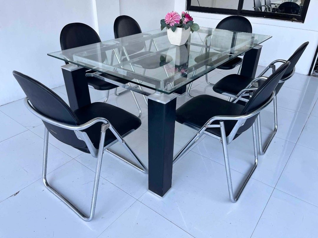 Dinning Table or office table 6 seater (Category: Office Furniture & Fixtures) located in Manila. Submitted by roveeeeelen_06 (Listing ID 1468294076, Image 2). Description: .