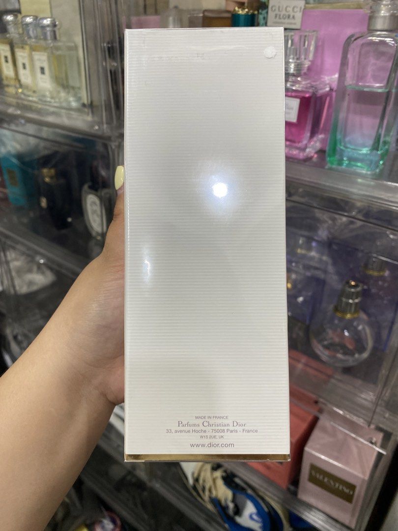 DIOR J’ADORE (Category: Fragrance & Deodorants) located in Baguio. Submitted by lairdegawd_06 (Listing ID 1468464201, Image 3). Description: NEW LAST LONG FULL Check photos for more details.