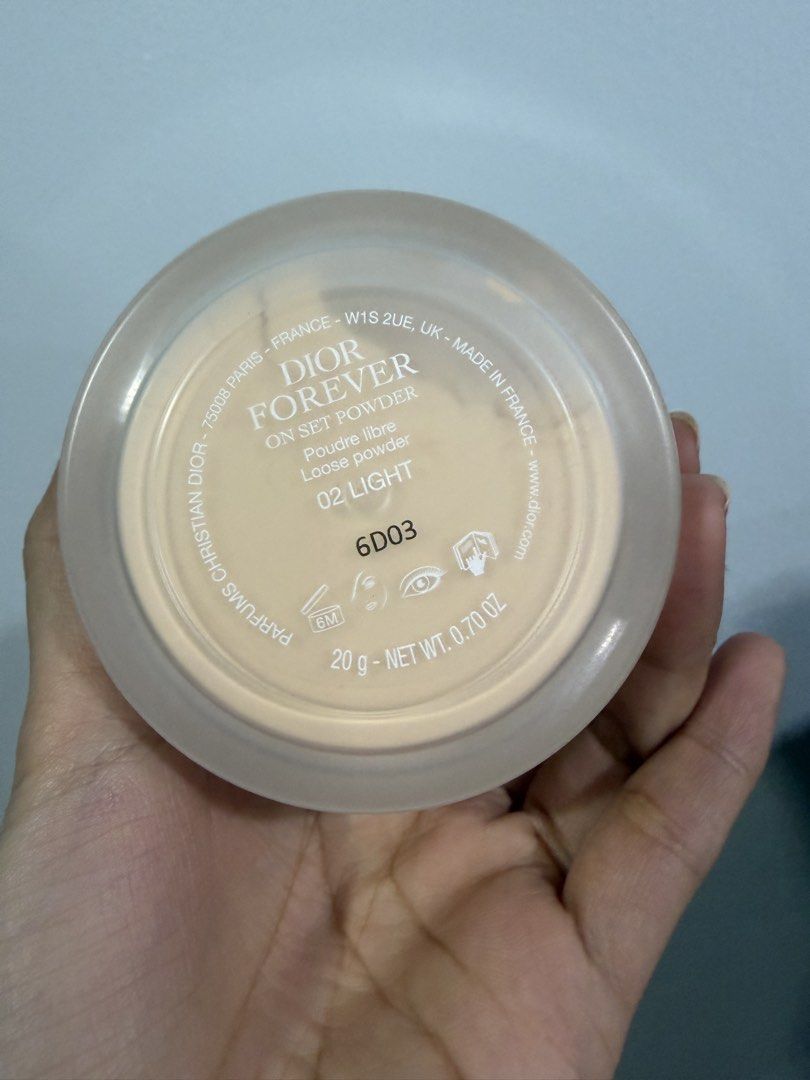 Dior loose powder (Category: Makeup) located in Quezon City. Submitted by destashingmycloset (Listing ID 1468334930, Image 2). Description: .