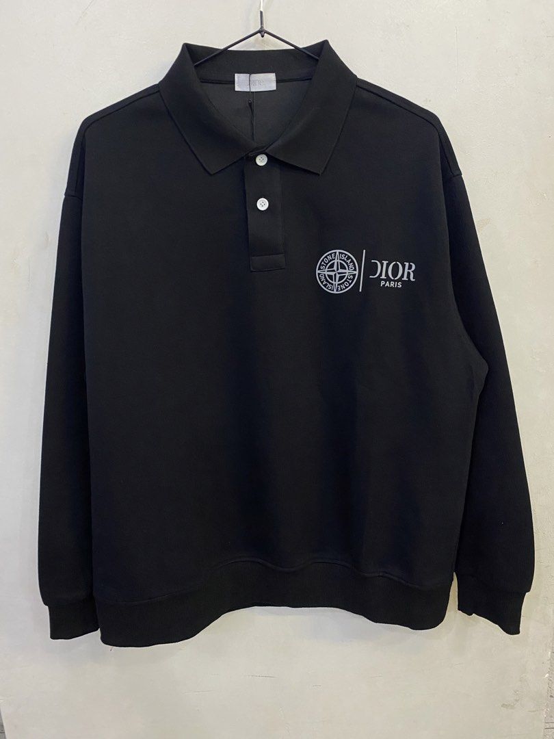 DIORxSTONE ISLAND (Category: Luxury Apparel) located in Baguio. Submitted by lairdegawd_06 (Listing ID 1468462743, Image 1). Description: Dimes-24.5x26 S-M Excellent condition 10/10 color rate No flaw Complete tags Check photos for more details.