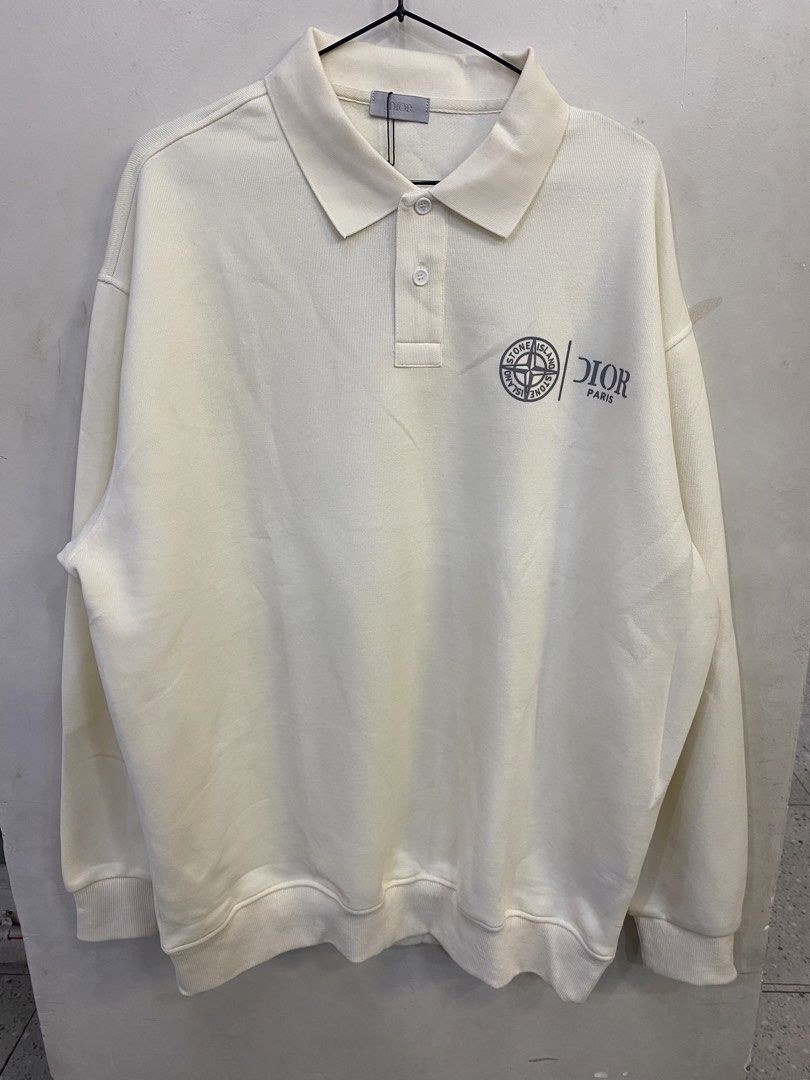 DIORxSTONE ISLAND (Category: Luxury Apparel) located in Baguio. Submitted by lairdegawd_06 (Listing ID 1468462845, Image 1). Description: Dimes-28x31 Excellent condition 10/10 color rate No flaw Complete tags Check photos for more details.