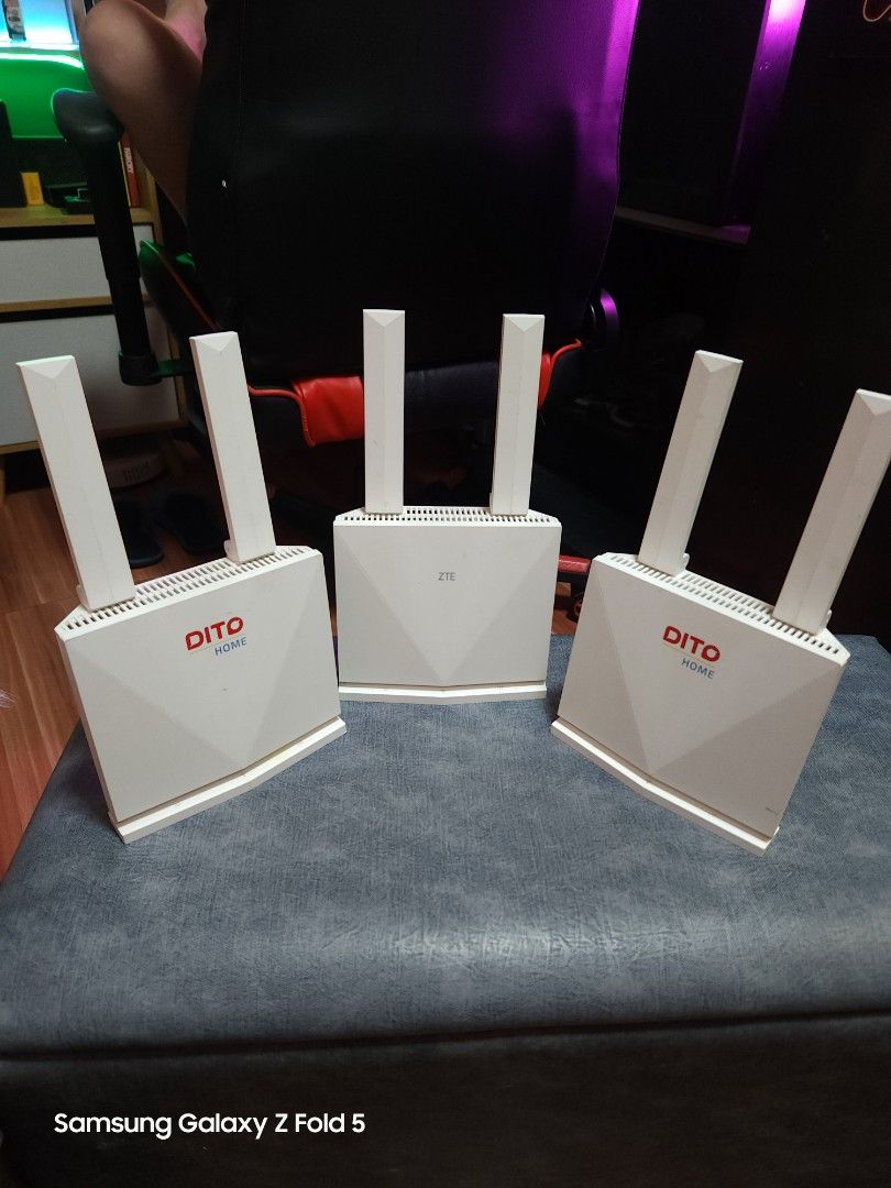 Dito Prepaid Wifi Modem (Category: Networking) located in Manila. Submitted by chrizchild20 (Listing ID 1468422928, Image 3). Description: Dito Prepaid Wifi Modem ● 100% No Issue ● 5pcs available ● No SimCard, bilan nyo nalang po mura lang naman Sim ● with Power Adaptor ● Plug and Play ● No Need Configuration lalamove nyo nalang po kung malayo kayo, own book at rider nyo yan kaya safe po kayo. From Tondo Manila ako. 📌 I Do Also have different Ne