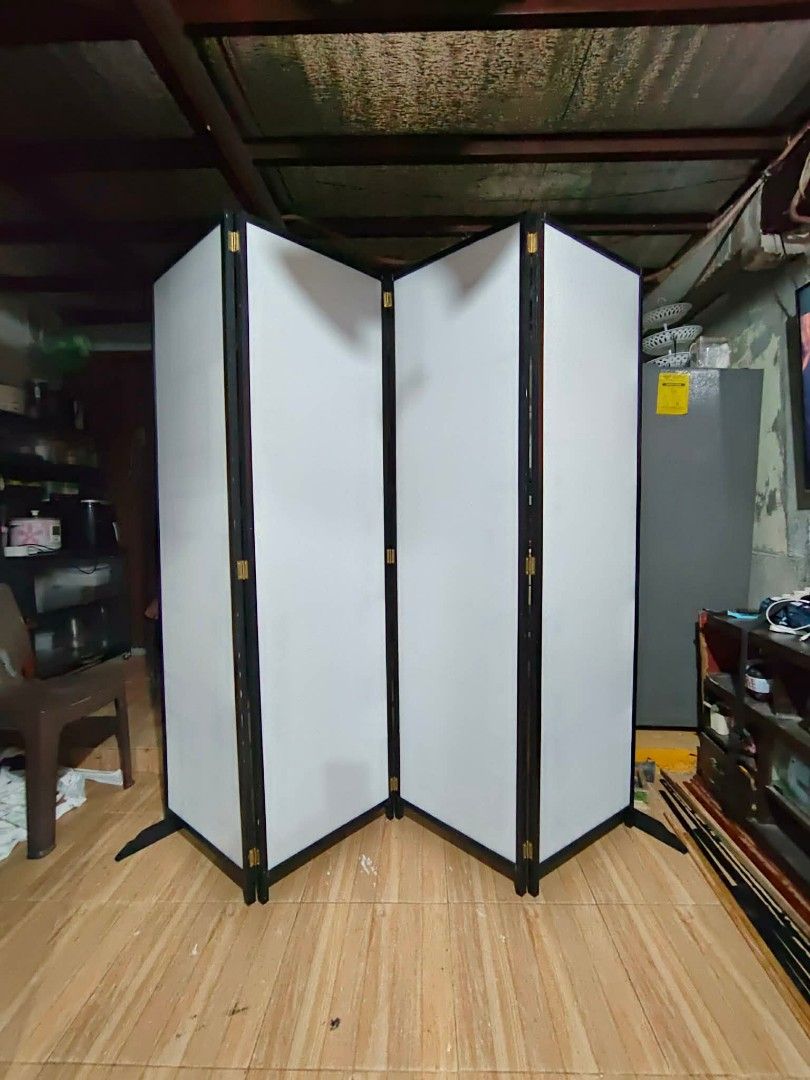 Divider Canvas (Category: Other Home Furniture) located in Taytay. Submitted by when_z (Listing ID 1468352473, Image 1). Description: .