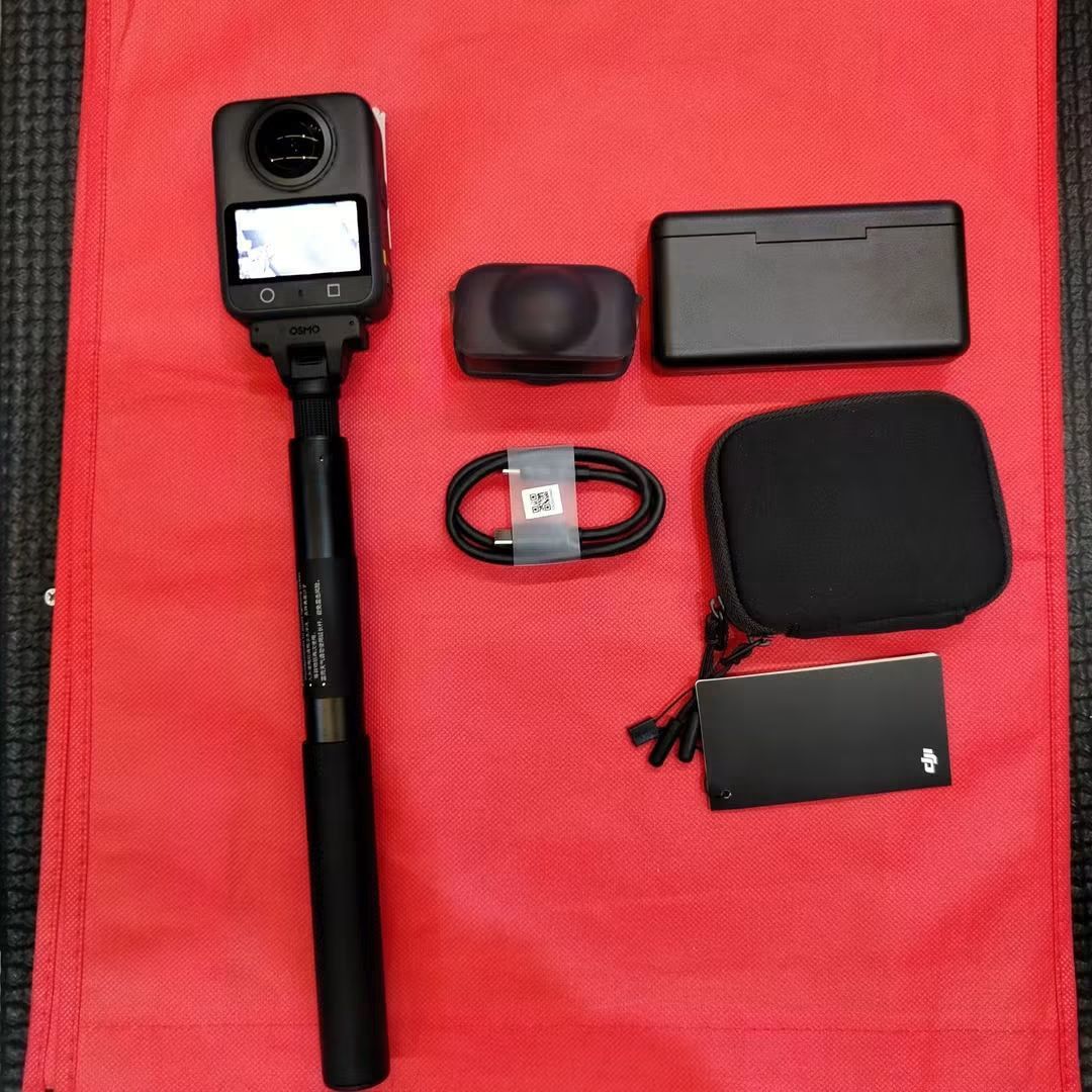 DJI Osmo 360 (Adventure Combo) (Category: Cameras) located in Caloocan City. Submitted by kentsalvador31 (Listing ID 1468364742, Image 2). Description: Another unit sold & released! 💥📷 DJI Osmo 360 — trusted by our real customers! Record first, frame later with ultra-clear quality and smooth stabilization. 🚴‍♂️✈️ Go Gadgets - Kawit Cavite 💬 Message us now for full specs & recommendations! 📷 Perfect for: ✔ Motorcycle rides ✔ Motovlogging ✔ Tr