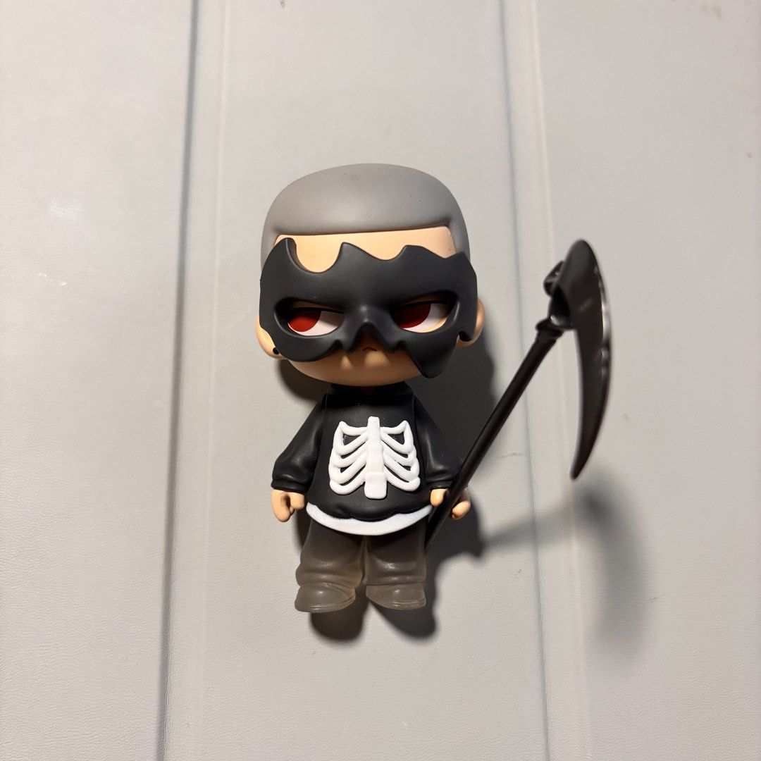 Doombringer kubo popmart (Category: Designer & Blind Box Toys) located in Manila. Submitted by psoasmajor_ (Listing ID 1468462728, Image 1). Description: complete bnfc.