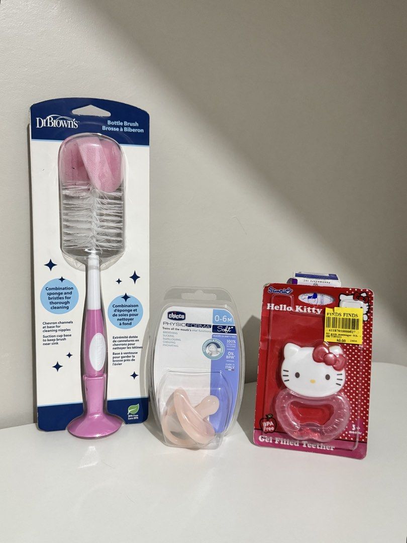 Dr. Brown's bottles, Tiny Buds gels, Moosegear, and accessories (Category: Breastfeeding & Bottle Feeding) located in Bulacan. Submitted by xtinegorggg (Listing ID 1468455773, Image 2). Description: - Complete newborn care and feeding bundle in original packaging - Dr. Brown's Options+ narrow bottles (250ml & 150ml) with preemie flow teats and bottle brush - Cute Kitty teether and Chicco PhysioForma pacifier - Tiny Buds essentials: Honey cologne,