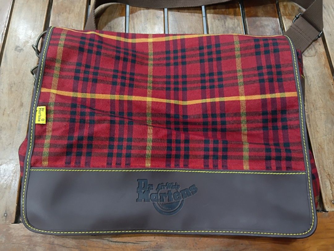 Dr Martens (Category: Sling Bags) located in Subic. Submitted by AnythingBrandedby_May (Listing ID 1468305582, Image 1). Description: Dr Martens.