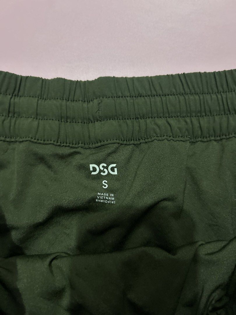 DSG Running Short (Category: Activewear) located in Manila. Submitted by chen_clybelles (Listing ID 1468400018, Image 2). Description: S on tag, fits to M.
