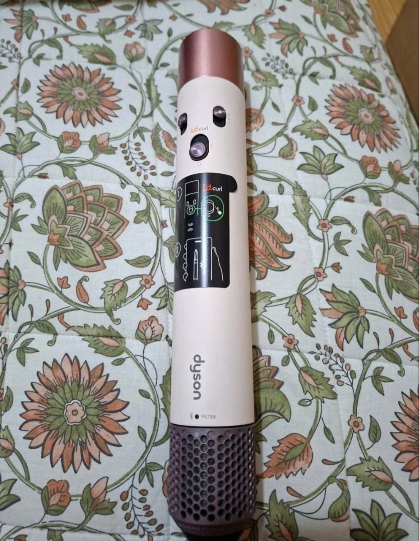 Dyson Airwrap id curl ceramic pink complete attachments (Category: Hair) located in Calamba. Submitted by alynsj (Listing ID 1468485205, Image 1). Description: No hard case Complete attachments No issue Pick-up or meet ups calamba Ship via lalamove or LBC Rfs short hair.