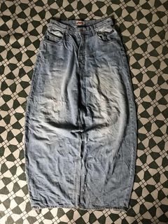 (Category: ) located in . Submitted by thrift.thrift.lang.sharkrawr (Listing ID 1468431286, Image 1). Description: .