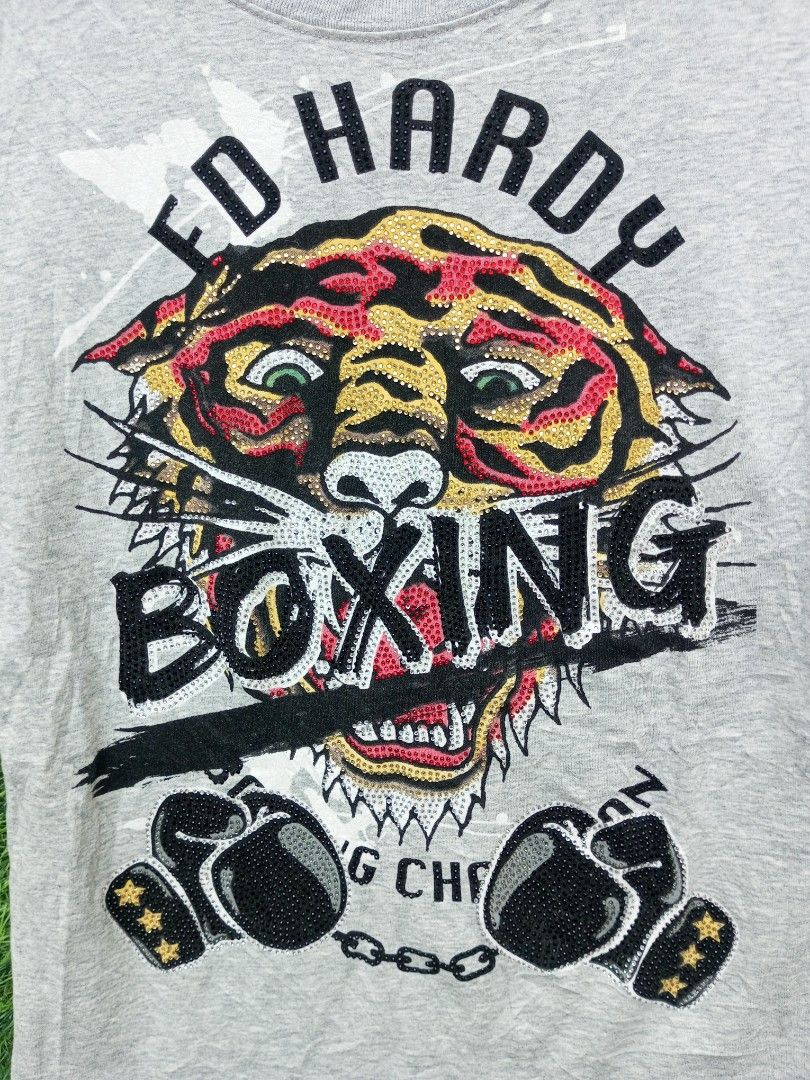 edhardy (Category: Tshirts & Polo Shirts ) located in Santa Cruz. Submitted by romel_garments (Listing ID 1468441979, Image 3). Description: edhardy excellent condition no issue large on tag length 25 width 19 Cr 10/10.