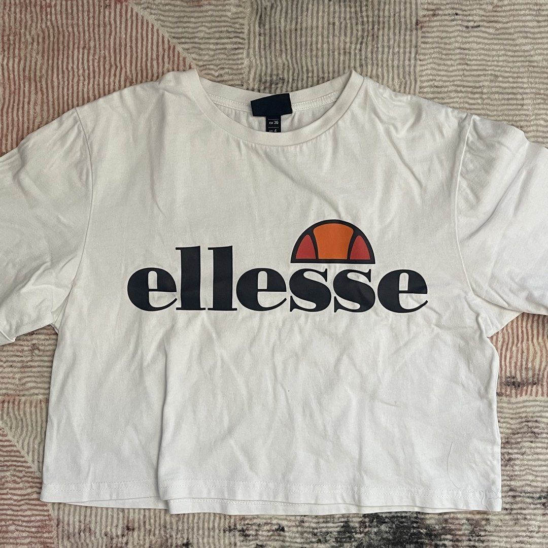ellese boxy crop top (Category: Blouses) located in Balanga. Submitted by archivesbynica (Listing ID 1468304693, Image 1). Description: - no flaws, used twice rfs: not my style anymore mop: gcash, bank transfer delivery: jnt, lbc loc: balanga, btn.