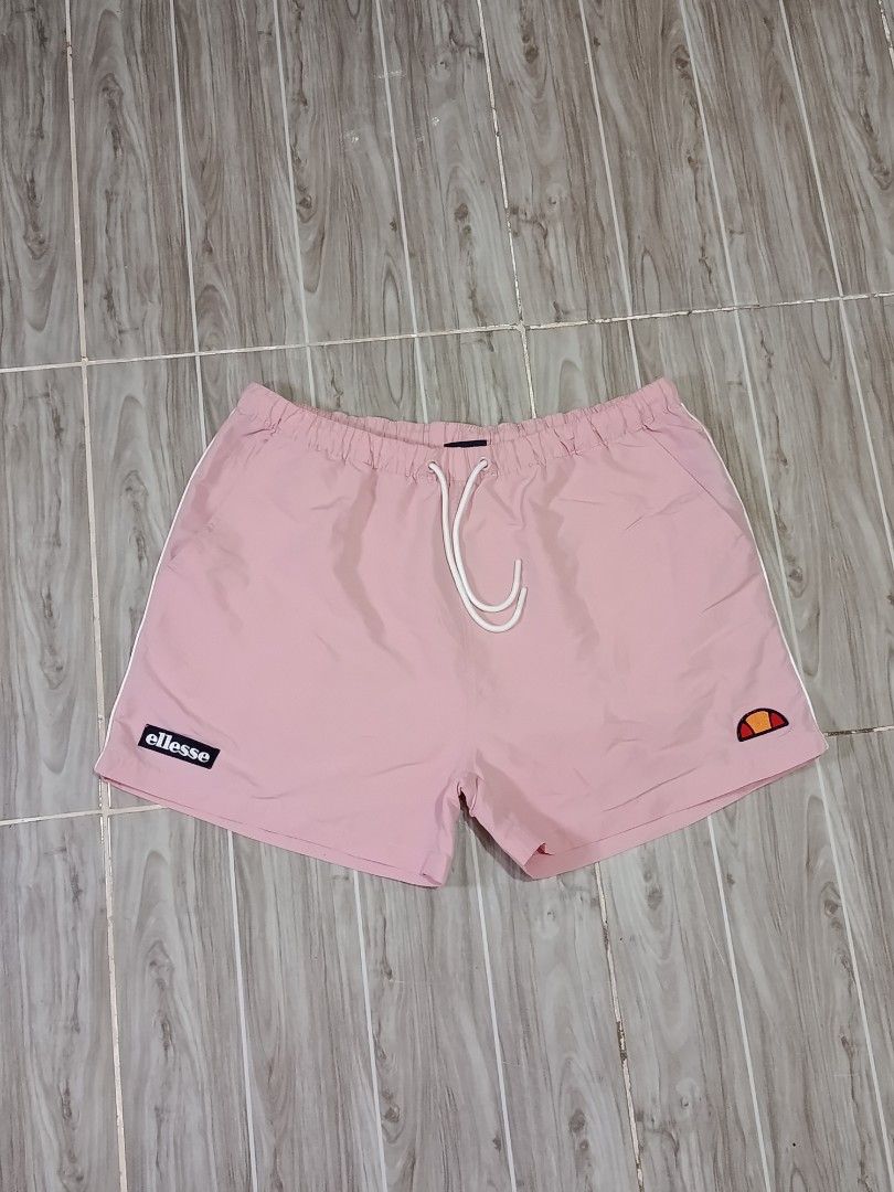 ELLESSE NYLON SHORT (freeshipping) (Category: Shorts) located in Quezon City. Submitted by gyl-stop (Listing ID 1468458620, Image 1). Description: free shipping 32-37 x 15.5 excellent condi cr: 9.8/10 issue: none.