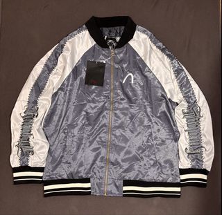 (Category: ) located in . Submitted by _limitlessfashion (Listing ID 1468305398, Image 1). Description: .