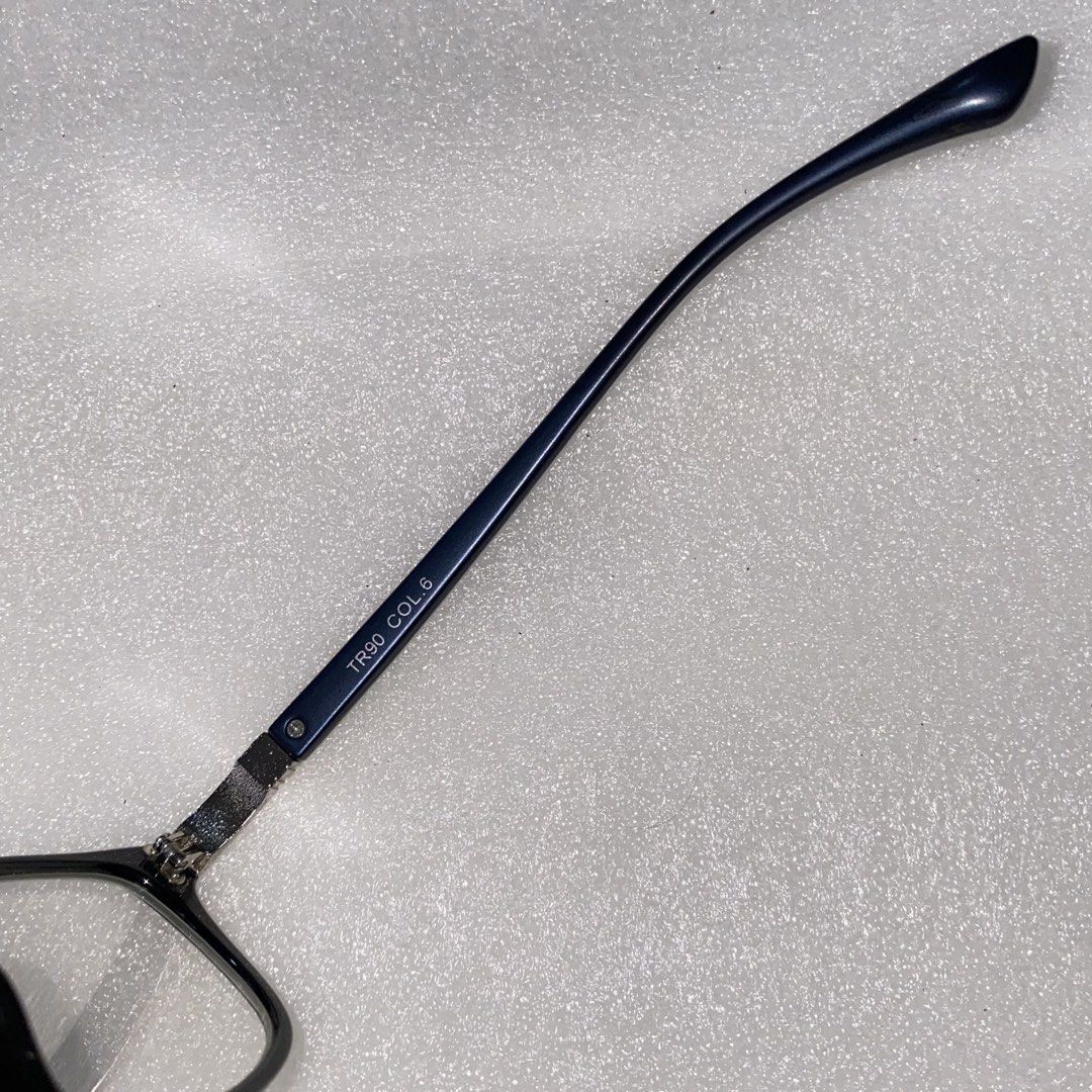 Eyeglasses (Category: Sunglasses & Eyewear) located in Bulacan. Submitted by jexmd (Listing ID 1468298147, Image 3). Description: .