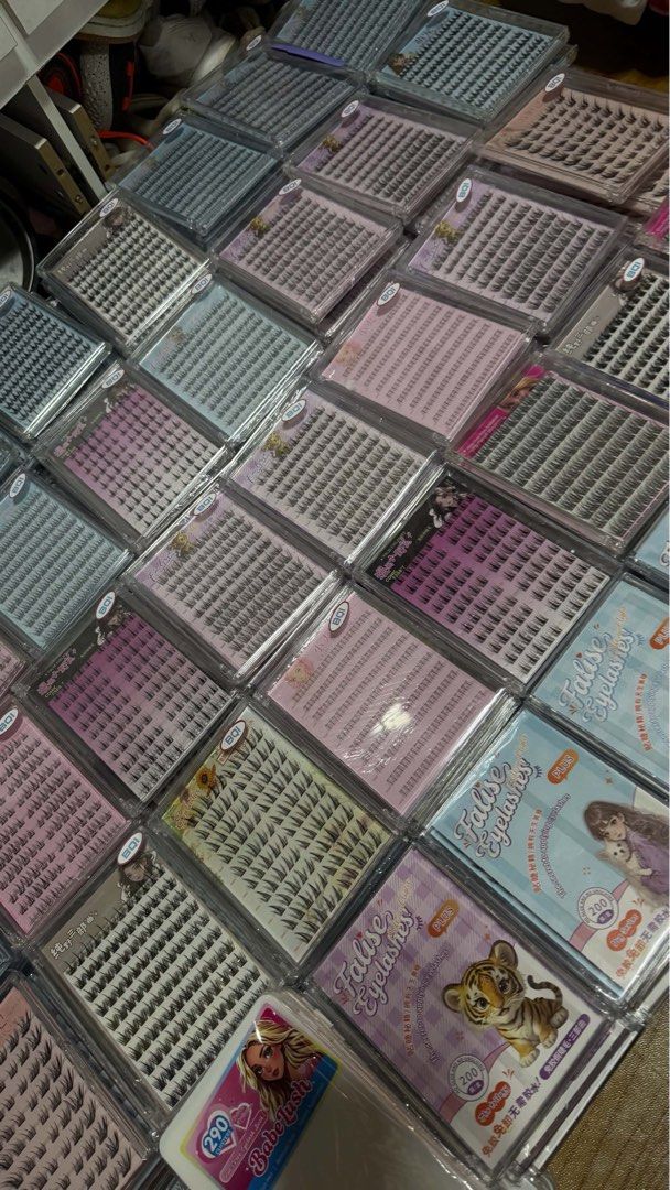 Eyelash extension (Category: Makeup) located in Manila. Submitted by addie_06 (Listing ID 1468449847, Image 2). Description: 50 pesos each 100 - 300 pcs 45 pesos each 300-500 pcs 40 pesos each .