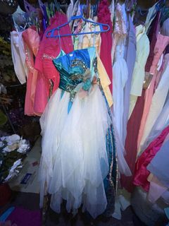 (Category: ) located in . Submitted by potatothriftlip (Listing ID 1468406871, Image 1). Description: .