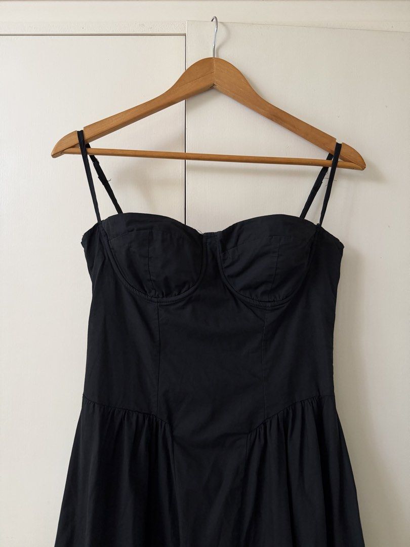 fave bustier dress (Category: Dresses) located in Cabanatuan. Submitted by brokegirlwholovesclothes (Listing ID 1468459236, Image 3). Description: - best fits size S-M - waist up to 28", length 41.5" - worn once .