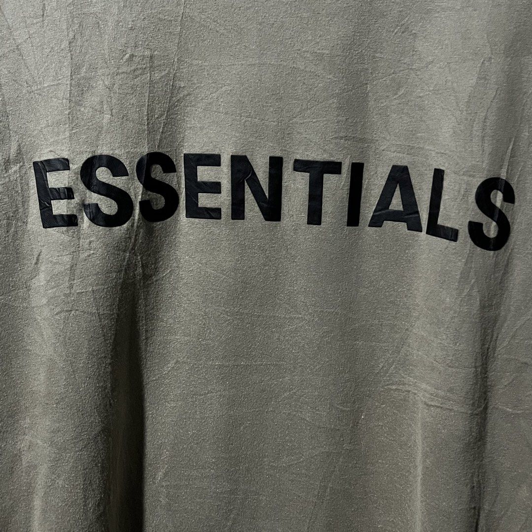 FEAR OF GOD ESSENTIALS (Category: Activewear) located in Naga. Submitted by goodfinds_only.v1 (Listing ID 1468436916, Image 2). Description: FOR SALE -FEAR OF GOD ESSENTIALS SIZE:XL ON TAG BEST FIT LARGE MEASUREMENT WIDTH:24 INCHES LENGTH:29 INCHES COLOR RATE:9/10 GOOD CONDITION DM ME TO PURCHASE!.