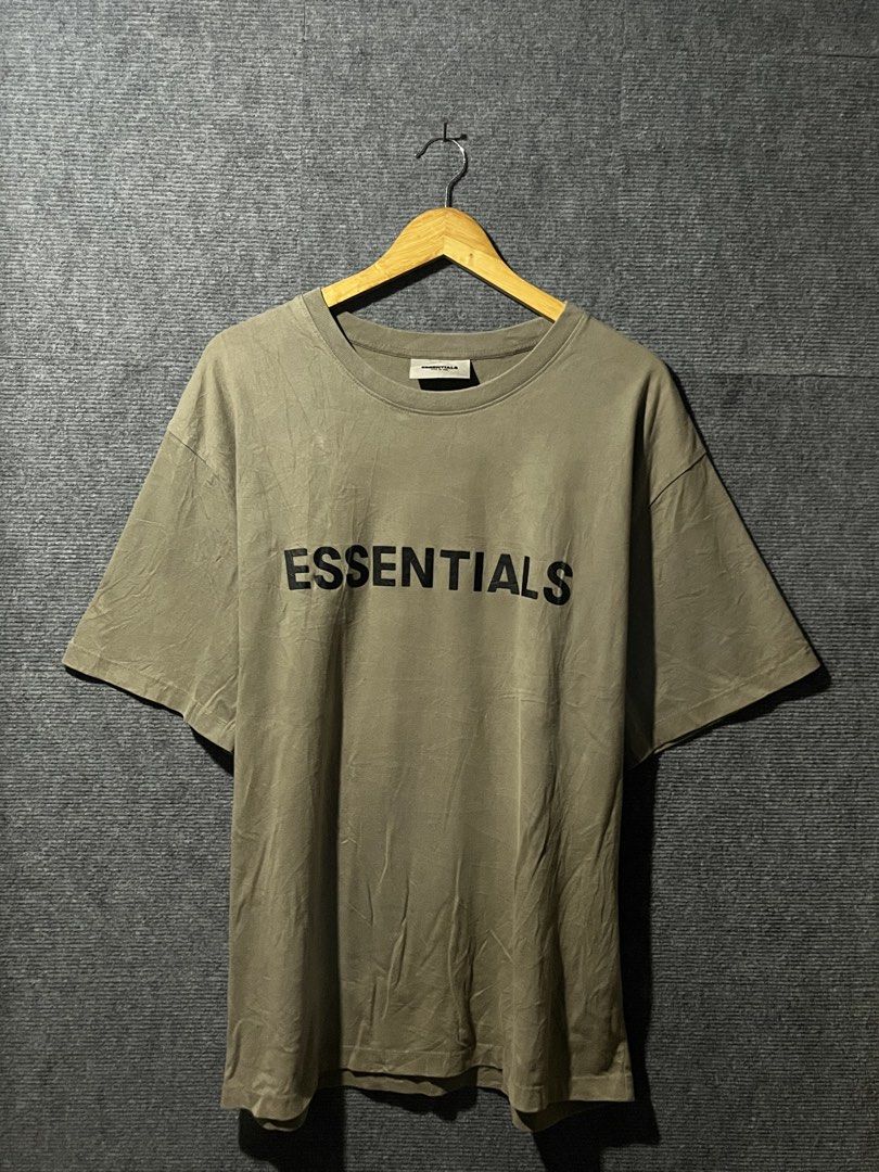 FEAR OF GOD ESSENTIALS (Category: Activewear) located in Naga. Submitted by goodfinds_only.v1 (Listing ID 1468436916, Image 1). Description: FOR SALE -FEAR OF GOD ESSENTIALS SIZE:XL ON TAG BEST FIT LARGE MEASUREMENT WIDTH:24 INCHES LENGTH:29 INCHES COLOR RATE:9/10 GOOD CONDITION DM ME TO PURCHASE!.