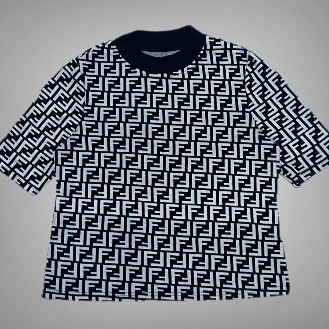Fendi AOP (Category: Shirts) located in Mabalacat. Submitted by stellargarments (Listing ID 1468352731, Image 1). Description: Length : 22 Width : 20 Condition : 9.5/10 MALAMBOT STRETCHY COLOR GANDA LOGOS & TELA COMFY NG TELA MAKINISPA MISMONG TELA NA YUNG LOGOS SUPER NICE & KINIS! VERY COMFY & SMOOTH ON SKIN CUT TAGS ONLY NEED WASH NO MAJOR STAIN FRESH FROM BALE.