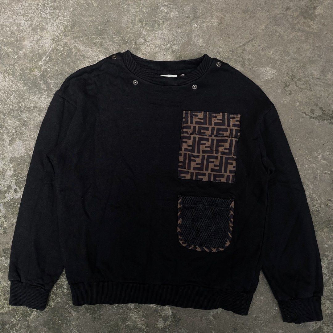 Fendi kids jacket (Category: Luxury Apparel) located in Antipolo. Submitted by Thriftdrip_gang (Listing ID 1468322619, Image 2). Description: Fendi kids 18x21 Excellent condition.