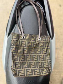 (Category: ) located in . Submitted by luxbag_phhh (Listing ID 1468341203, Image 1). Description: .