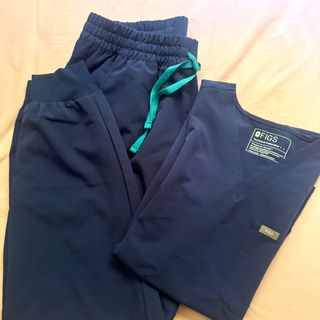 (Category: ) located in . Submitted by shopwith_meyra (Listing ID 1468415822, Image 1). Description: .
