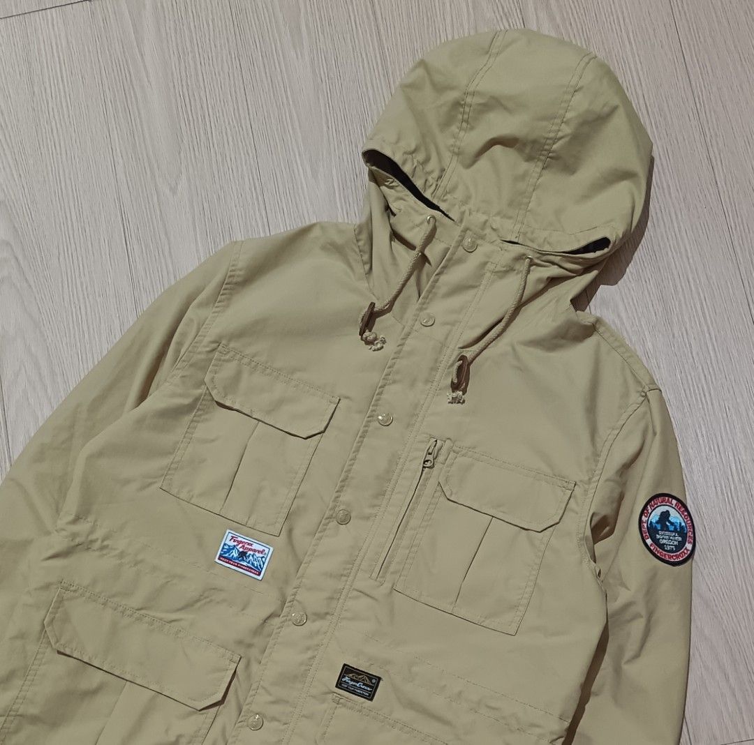 FINGERCROXX MOUNTAIN PARKA UTILITY JACKET (Category: Coats, Jackets and Outerwear) located in Cavite. Submitted by marcuz.lifestyle (Listing ID 1468316306, Image 3). Description: WIDTH:22 LENGTH:29.5 VERRYGOOD CONDITION NO ISSUE NEED WASH ONLY COLOR RATE:9.8/10 MOP:GCASH DELIVERY COURIER:JNT LOCATION:IMUS CAVITE.