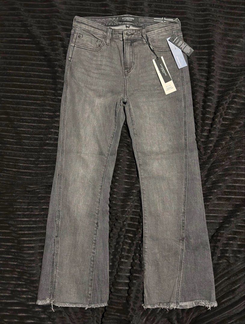 Flared Pants (Category: Undergarments & Loungewear) located in Manila. Submitted by stellarmadness (Listing ID 1468406665, Image 1). Description: .