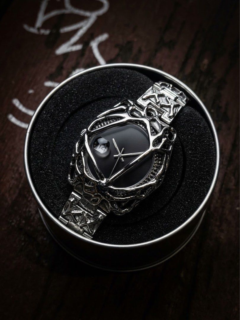 FLEXY VENOM WATCH V2. (Category: Women's Watches) located in Manila. Submitted by flexy.mnl (Listing ID 1468398136, Image 1). Description: .