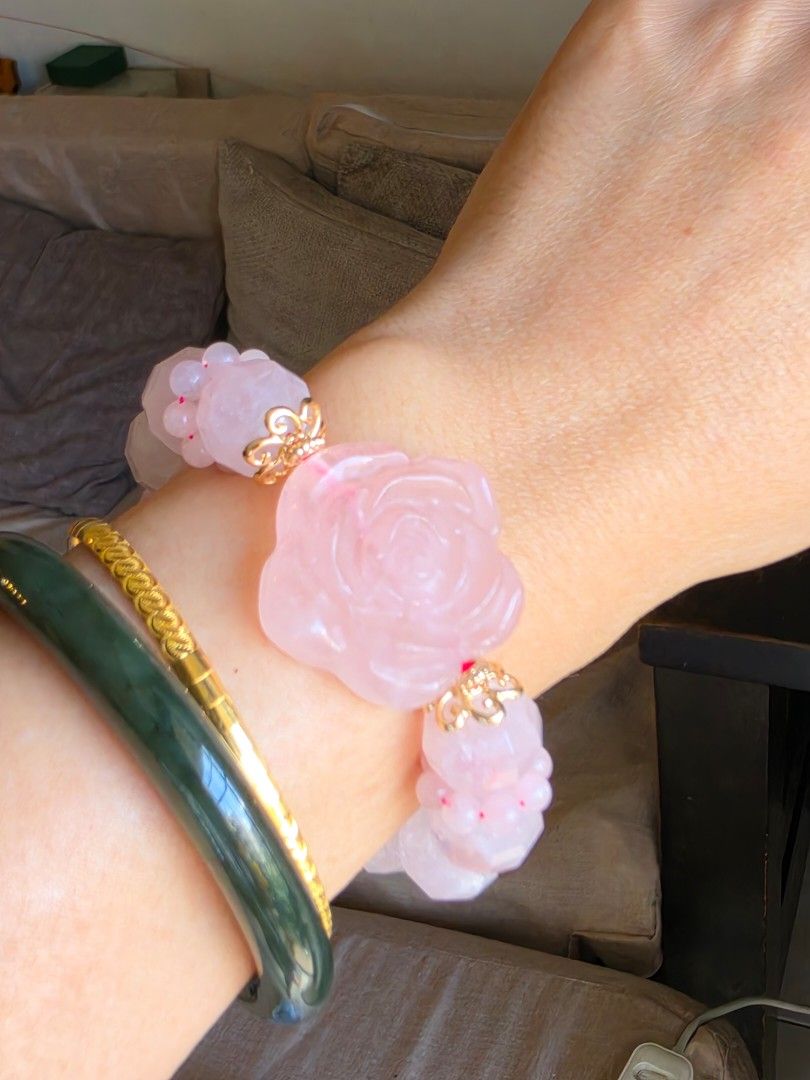 Flower Rose Quartz (Category: Bracelets) located in Manila. Submitted by cavalierdolls (Listing ID 1468363360, Image 1). Description: 🌸 NEW ARRIVAL | ROSE QUARTZ FLOWER BRACELET 💗 A beautiful medium-sized Rose Quartz flower paired with faceted Rose Quartz beads for a soft, elegant pink glow. ✨🌷 💕 DIY bracelet — sweet, feminine, and perfect for everyday wear or gifting! 📩 Message us to order. #RoseQuartz #RoseQuartzBracelet #PinkGemstones #DI