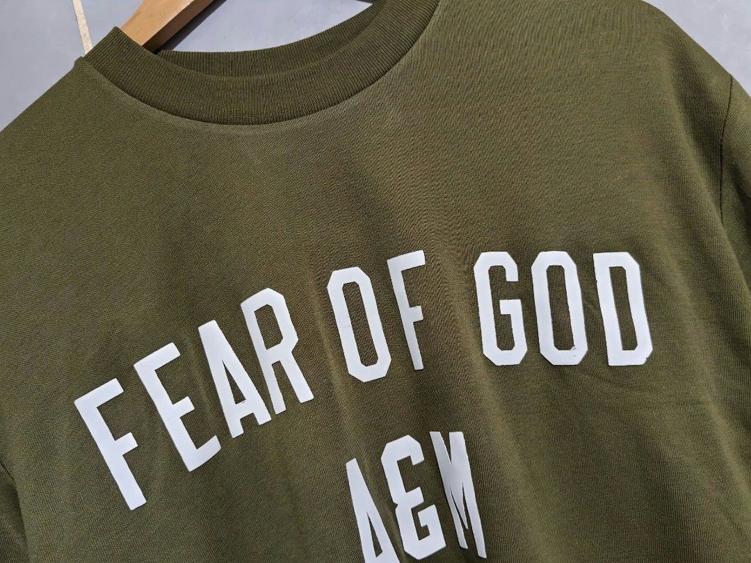 FOG TSHIRT (Category: Tshirts & Polo Shirts ) located in Muntinlupa City. Submitted by nofame12 (Listing ID 1468410748, Image 2). Description: PLEASE CHECK THE DETAILS OF THE ITEM ON FIRST PHOTO. LOCATION - SUCAT MUNTINLUPA CITY.