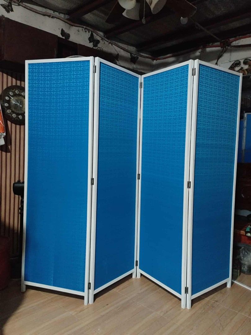 FOLDABLE DIVIDER (Category: Other Home Furniture) located in Rizal. Submitted by jayann143 (Listing ID 1468361903, Image 3). Description: Direct pagawaan from Taytay, Rizal Foldable divider per panel Size: 5.5ft & 6ft height 20 inches width per panel 1set divider =4panels 📌Pwede pang room design, decor, division for space, barrier and magagamit pang background kahit saan. Price per panel depende po sa design. Please dm for more details.