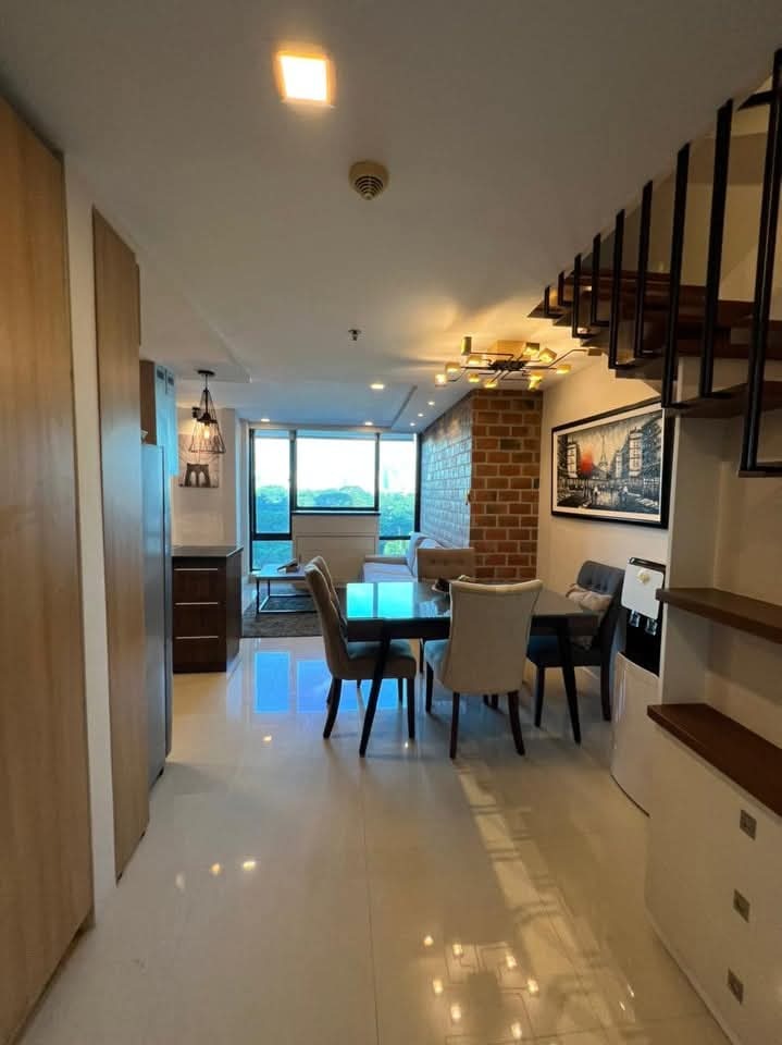 (Category: ) located in . Submitted by hvp.realtyinc (Listing ID 1468304046, Image 1). Description: .