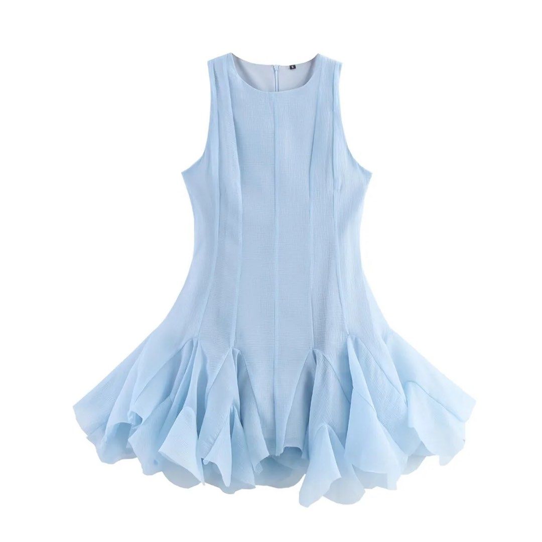 (FOR RENT) Blue Ruffle Mini Dress (Category: Dresses) located in Makati City. Submitted by wonuderful (Listing ID 1468428477, Image 1). Description: 4 days - ₱500 5 days - ₱600 10% discount for students with valid ID💗 can send more pics via chat.