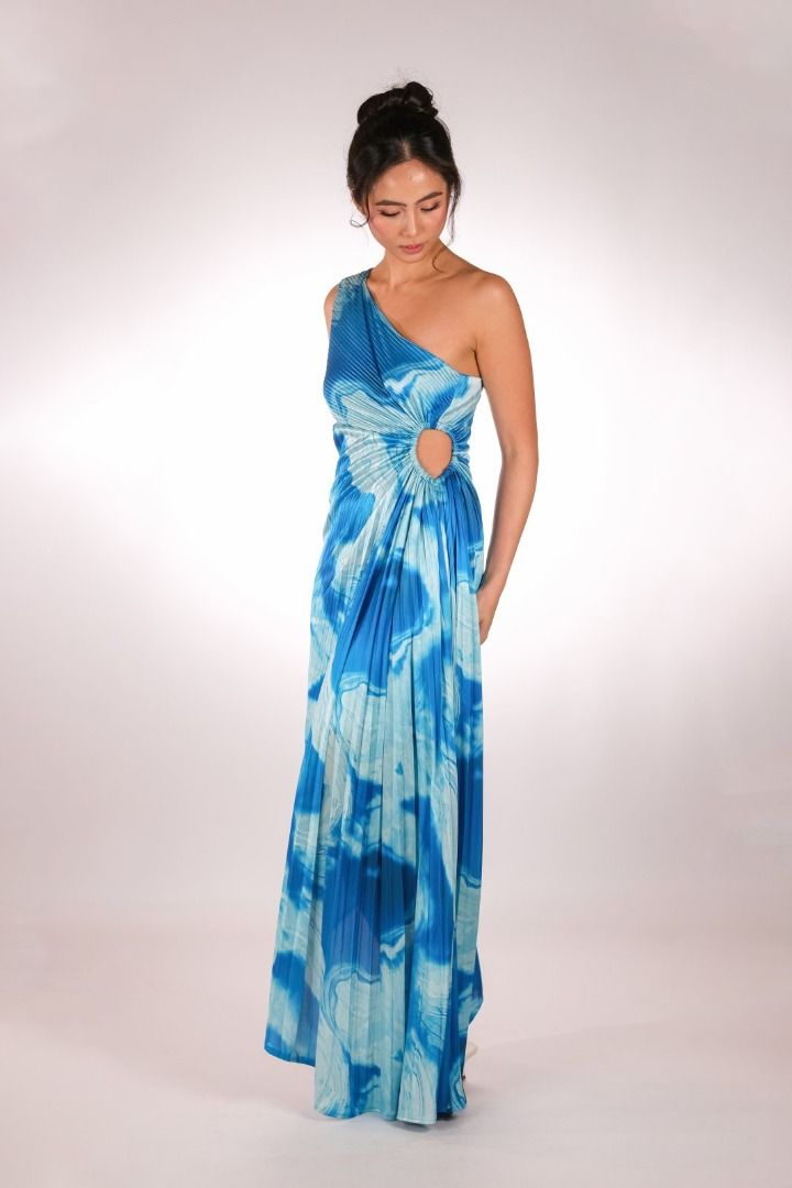 FOR RENT: Custom Abstract Print Draped Maxi Gown (Blue) (Category: Dresses) located in Quezon City. Submitted by larentamnl (Listing ID 1468289907, Image 1). Description: READ T&C BEFORE RENTING » rental fee: ₱2,800 » refundable security deposit: ₱500 » this is good for 4-day use only. Additional ₱300/day » rates are charged per calendar day, not per 24 hours. » studio fittings by walk-in / appointment | Tue to Sun: 10 AM – 7 PM » for more info, 