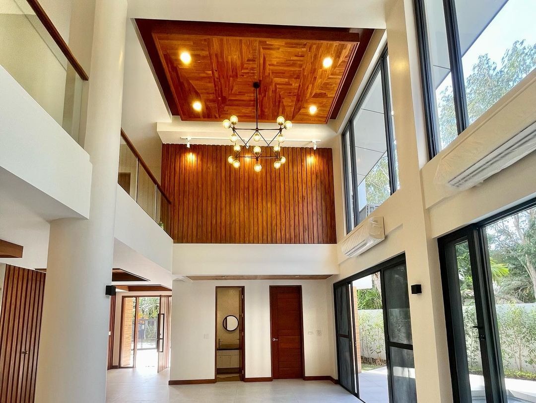 (Category: ) located in . Submitted by luxerealtyph (Listing ID 1468402956, Image 1). Description: .