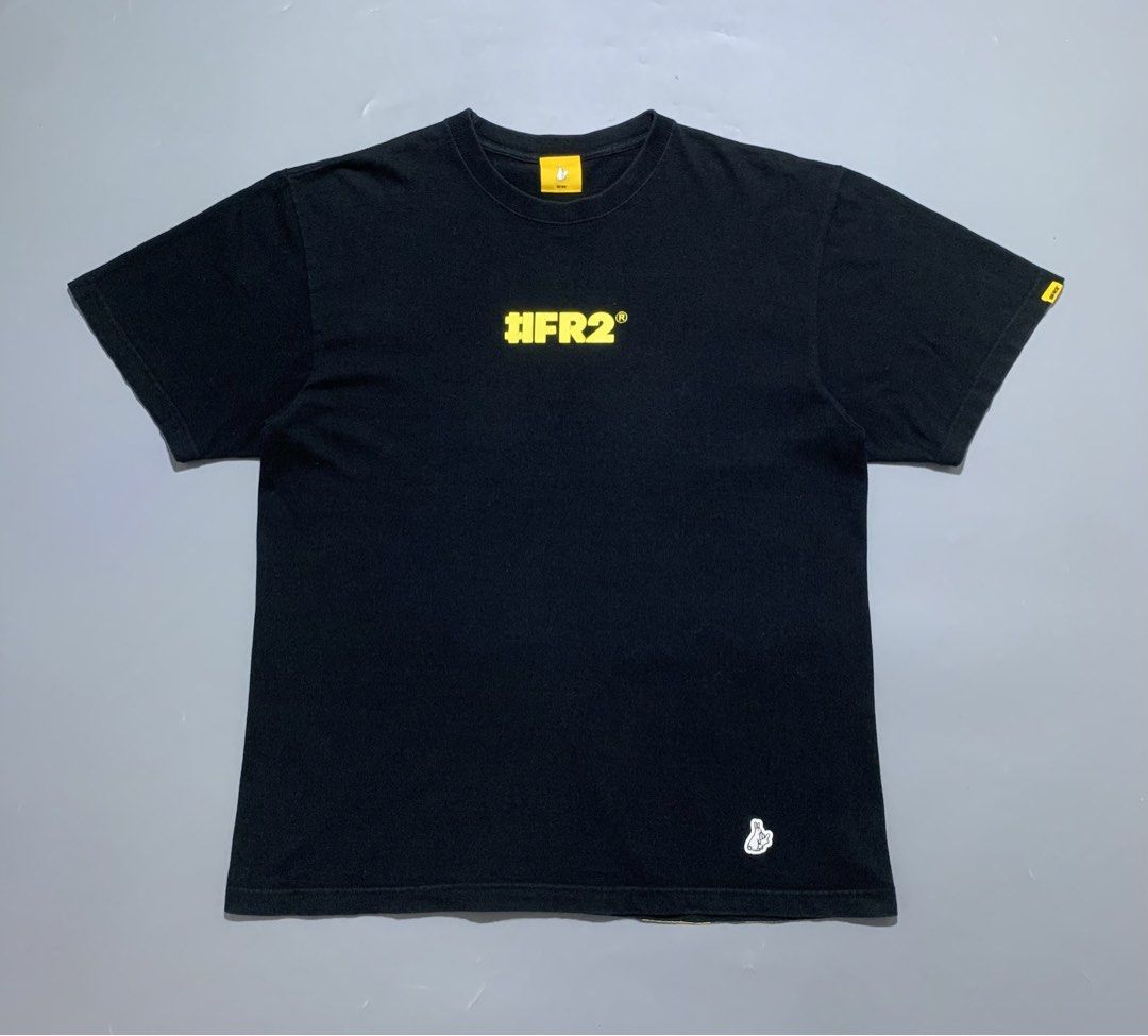 FR2 Big Logo Tee (Category: Activewear) located in Mabalacat. Submitted by thrift_trap (Listing ID 1468401976, Image 1). Description: Dimes: W22 x L28.5 (Size: L on tag) Condition: Good Issue (s): Minimal crack Color rate: 9.5/10 Complete tags🏷️ Color may vary due lighting‼️.