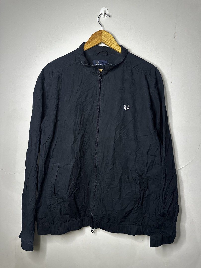 FRED PERRY HARRINGTON (Category: Coats, Jackets and Outerwear) located in Molave. Submitted by thriftmate13 (Listing ID 1468459569, Image 1). Description: .